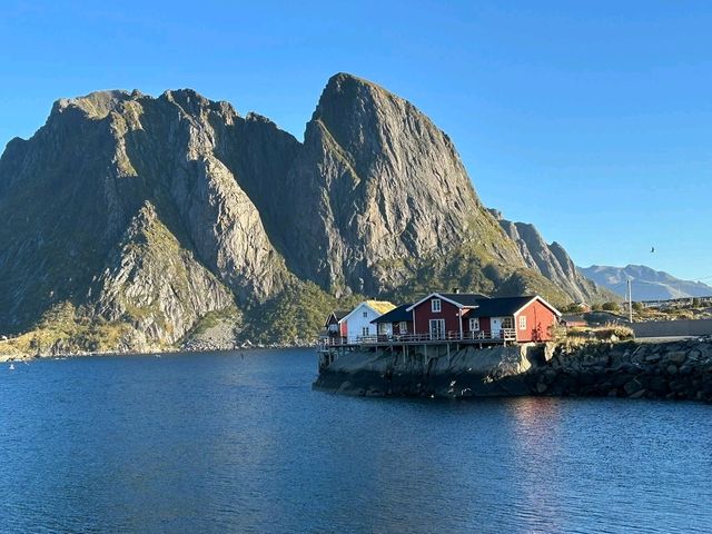 🇳🇴 Lofoten Islands Guide — Arctic Beauty of Norway