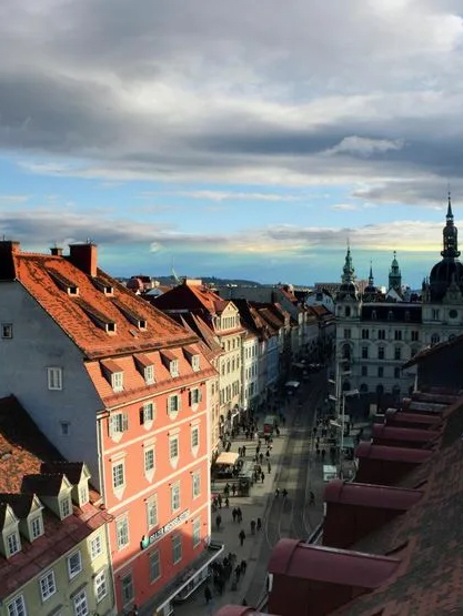 Graz — The Austrian City Where Renaissance Courtyards Meet Cutting-Edge Design and the Clock Tower 