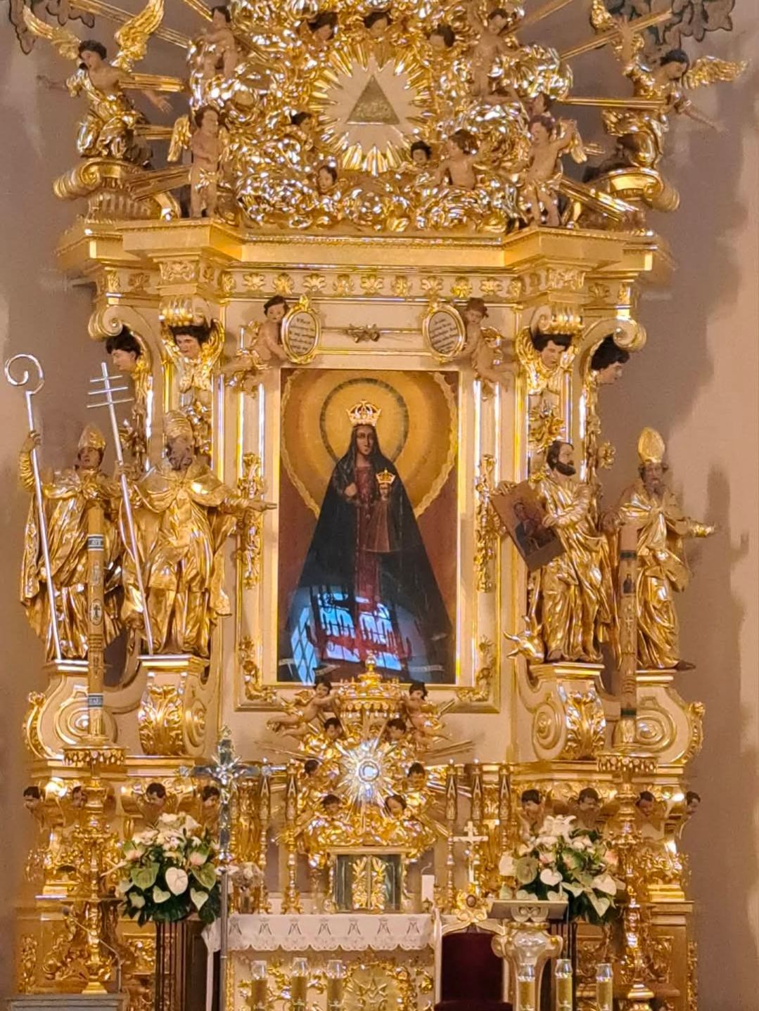 The Basilica of Saint Anne: Legendary Heist, Miraculous Icon & Polish Pilgrimage Vibes 😇🇵🇱