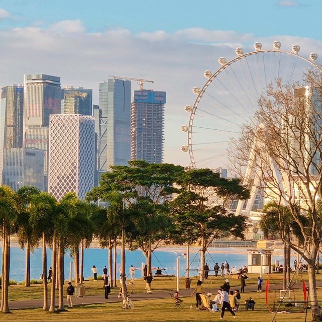 Park with stunning view and sunset. Shenzhen, Baoan 