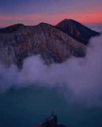 Mount Ijen | Dare to challenge this blue purgatory in Indonesia?