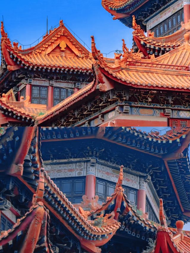 “入門不見寺，十里聽松風