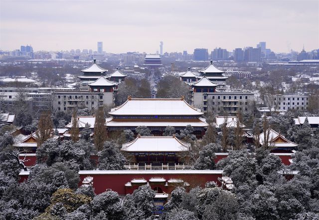 京城入冬頭場雪，尋找古都的色彩