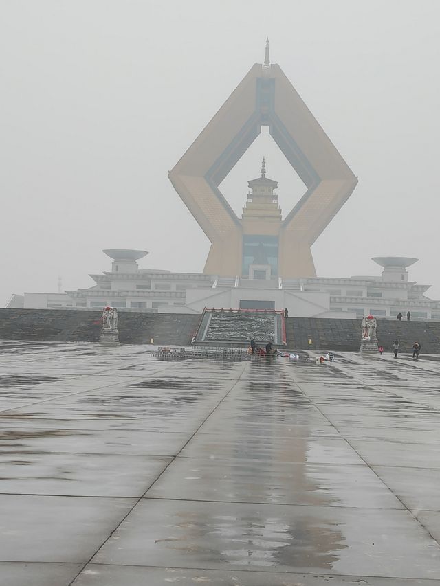 雨雪中遊法門寺