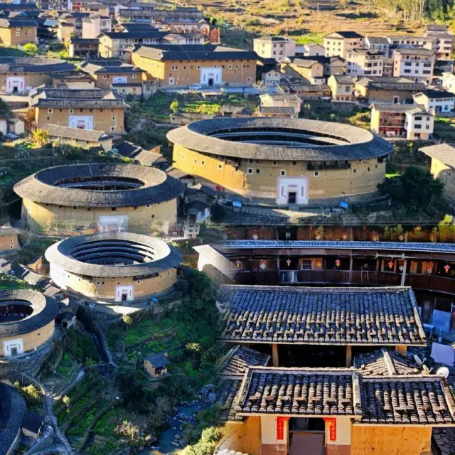 The Fujian Yongding Tulou gives one the urge to move right in!