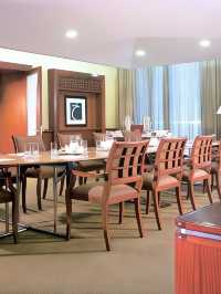 🌟 Luxe Lodgings: Riyadh's Mandarin Oriental Al Faisaliah 🌟