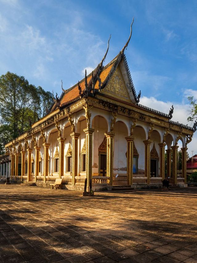 🌟 Siem Reap's Hidden Gem: Jaya House River Park 🌿✨