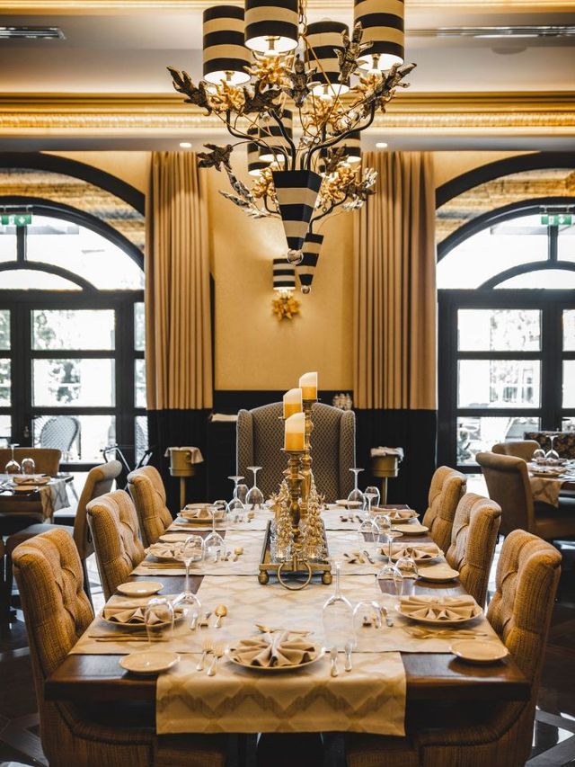 🏛️ Sparta's Luxe Retreat: Kyniska Palace Highlights 🌟