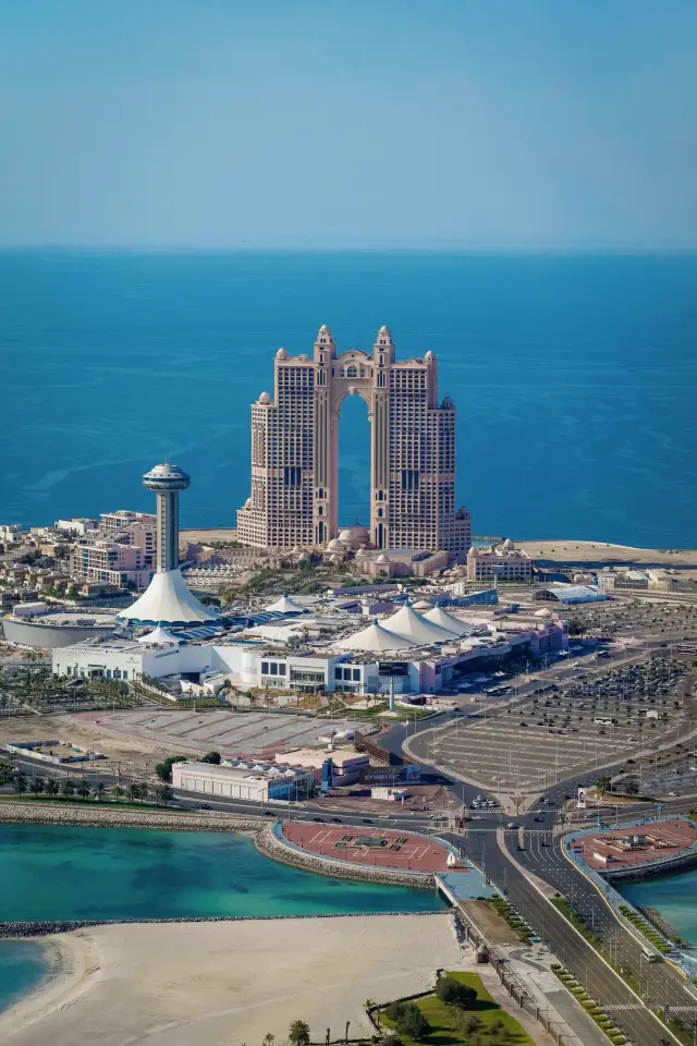 Visit the filming location of Fast & Furious 7 in Abu Dhabi.