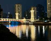 上海蘇州河美麗的夜景。