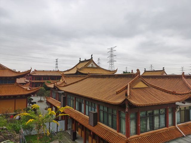 也許你也可以在寧波的「小天壇」（正陽禪寺）找到平靜。