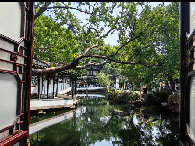 Gentle Suzhou, a tranquil beauty. 
