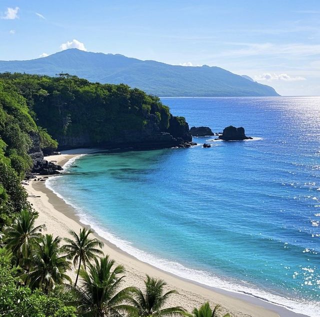 峇里島羅威那海灘：北海岸的夢幻之濱