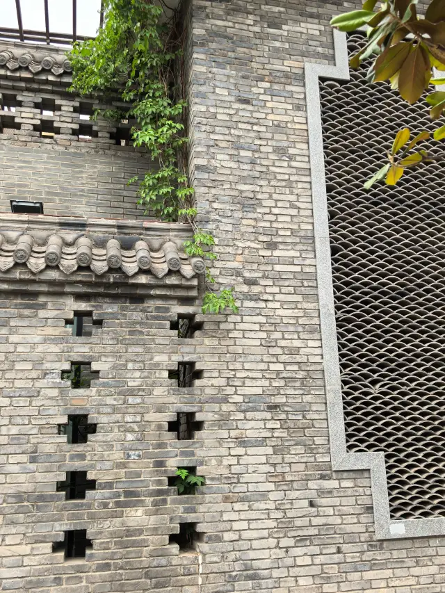 Walking Through Xi'an Ancient City (Part One)