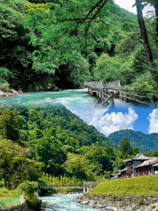 The perfect May hiking destination: the "Little Jiuzhaigou of Western Sichuan" 