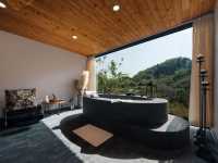 溫泉霧氣中的閨蜜照封神攻略