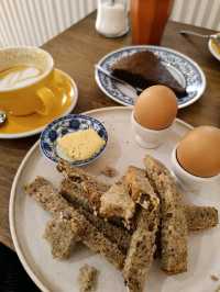 Great breakfast in Nice
