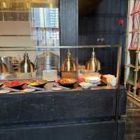 Best Hotel in Chengdu: Luxurious 5-Star Traditional Chinese Style