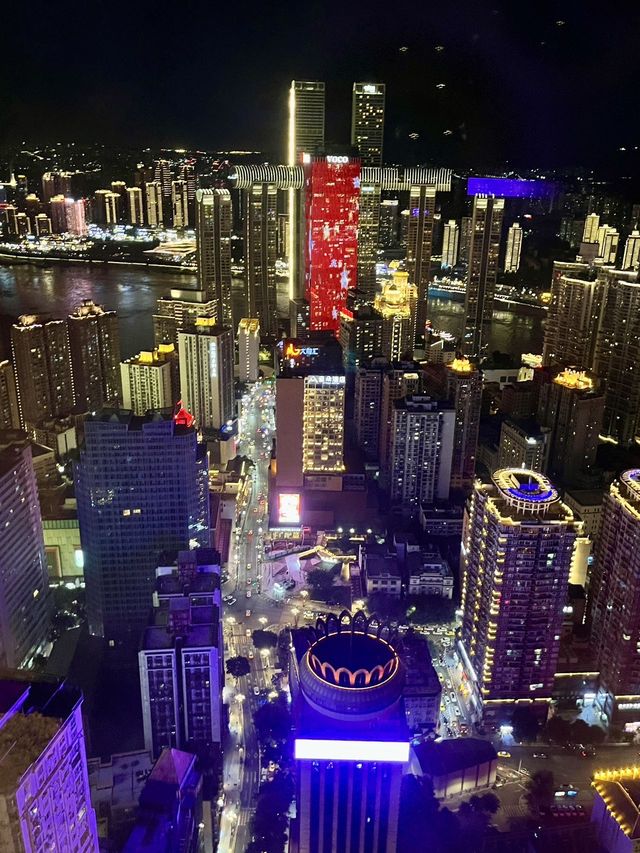 來重慶一定要住的高空江景酒店！！