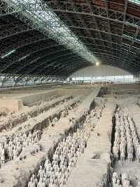 ULTIMATE CHINA 15 DAYS TRIP : PANDAS, ADRENALINE AND KARAOKE BARS