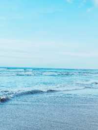 Da Nang East Sea Park: Where the Sky Dances with the Ocean! 🌊☁️
