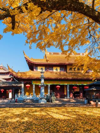 Осенние краски горы Сюэдоу поразили меня своей красотой