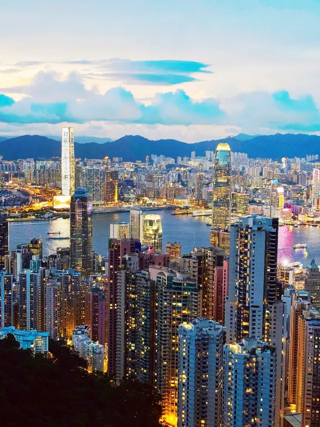 A Must-Visit in Hong Kong! The Ultimate Guide to Victoria Peak's Stunning Night Views