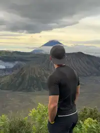 雨季 Bromo火山 美好短暫 一生難忘