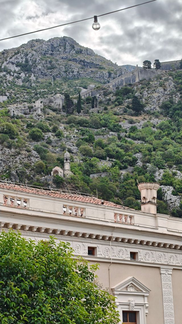 特托爾古城city walk