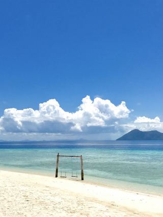 Mataking Island, Malaysia's secluded island, is absolutely stunning! This niche paradise not only boasts jelly-like seas and white sandy beaches but also incredibly stunning coral reefs, it's simply 