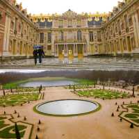 Palace of Versailles A Majestic Testament to Grandeur 

