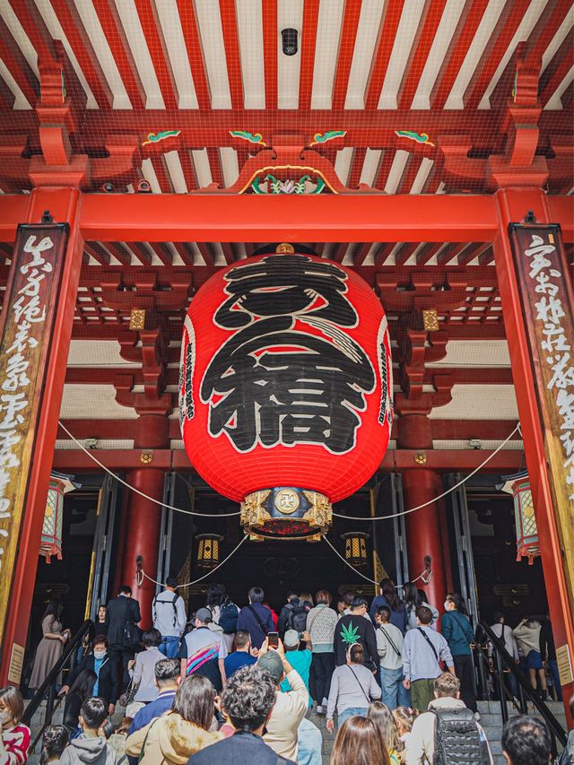 【東京】日本で最も有名なお寺　浅草寺