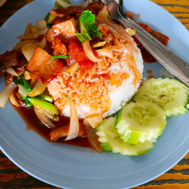 ร้านอิสลามรอฝ๊ะ  อร่อยทุกเมนู