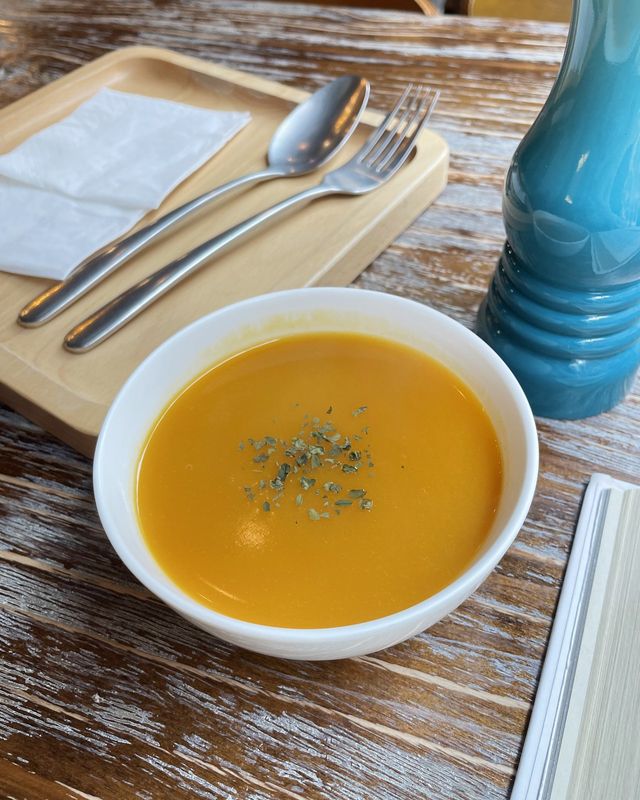 香港素食探店 | 西營盤 LN Coffee 