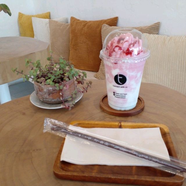 คาเฟ่น่ารักๆหน้า สนามบินภูเก็ต