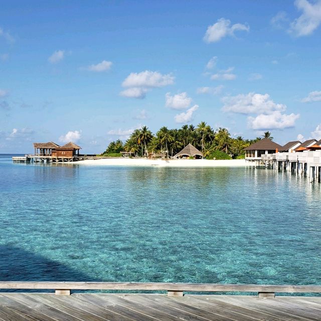 Oblu select Sangeli 性價比高的 resort