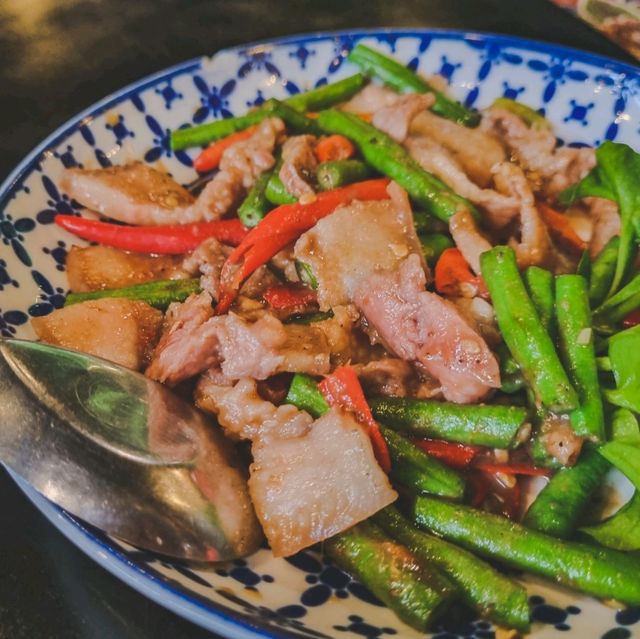 ในเหมือง เขาหลัก ร้านเด็ดระดับมิชลิน 