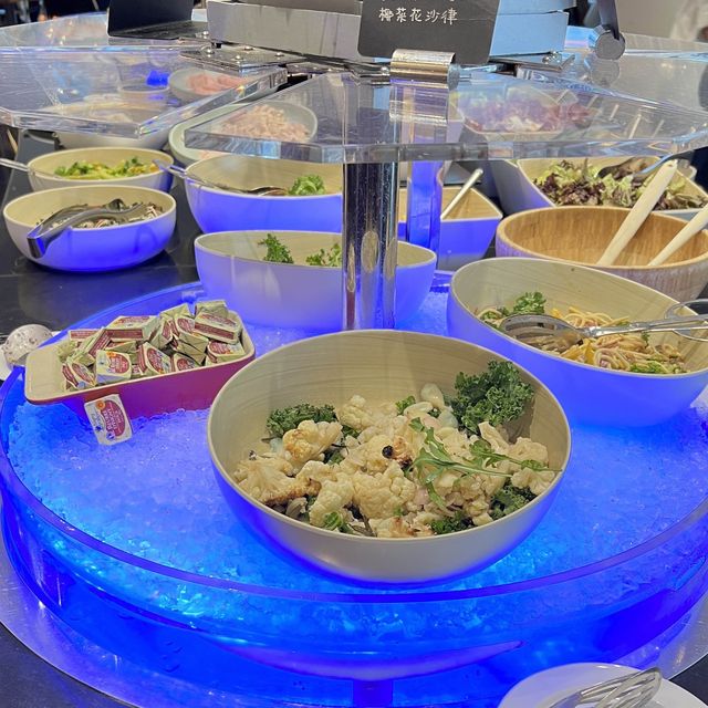 週末午市自助餐連小朋友自製pizza - 香港諾富特世紀酒店 週末午市自助餐連小朋友自製pizza - 香港諾富特世紀酒店