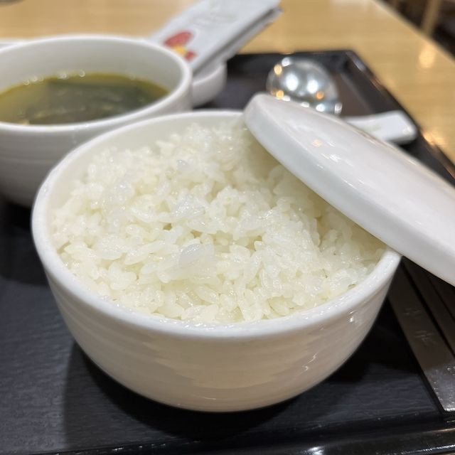 【韓国ソウル・明洞】ビビンバも美味しい朝食におすすめ「本粥＆ビビンバcafe 明洞2号店」