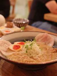 來自日本嘅立體派拉麵🍜