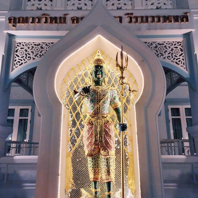 วัดงามริมแม่น้ำเจ้าพระยา