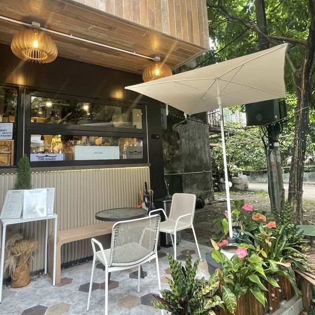 🌈坐榻榻米既cafe仲有隻可愛既狗店長🐶
