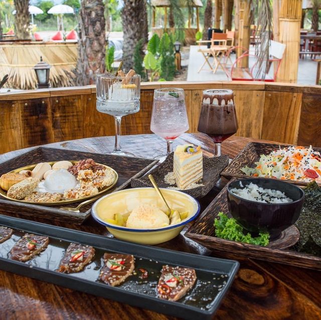  Khao Nhom cafe Huahin ข้าวหนม คาเฟ่ หัวหิน