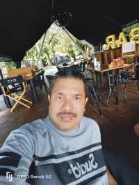 ชวนมานั่งโง่ๆ ริมทะเล @ Grove