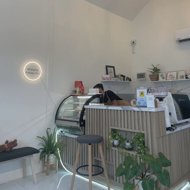 หน้าบ้าน Na baan cafe  สายบุรี ปัตตานี