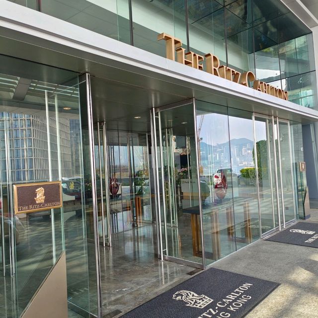 香港麗思卡爾頓酒店