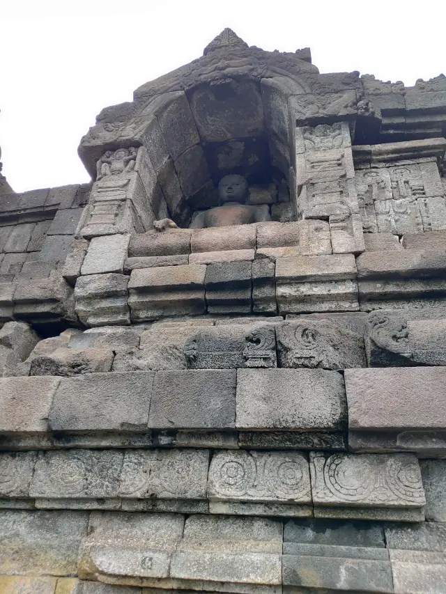 ボロブドゥール遺跡