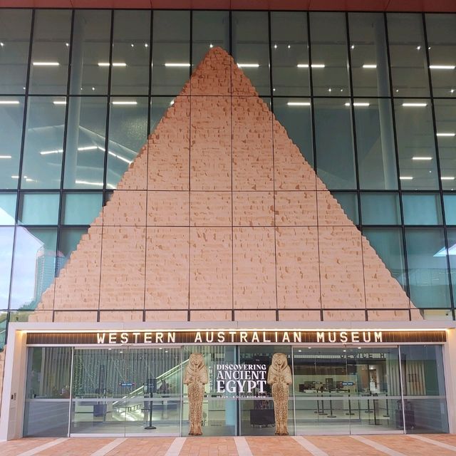西澳博物館WA Museum Boola Bardip |古埃及文明展，首見貓咪、鰐魚木乃伊！ CT技術還原六具木乃伊生前面貌 | 埃及歷史迷必訪！