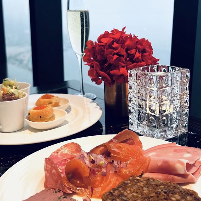 香港君悅酒店，一眼飽覽中環及九龍絕美海景