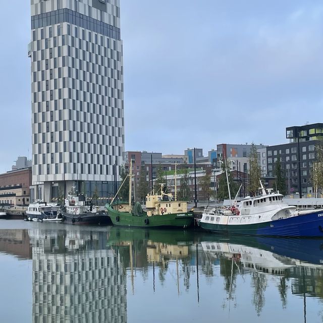 Helsinki’s old & new, land & water